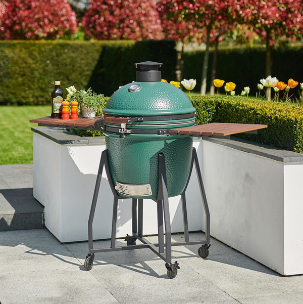 Next Generation Kamado Grill for Premium BBQ Experience